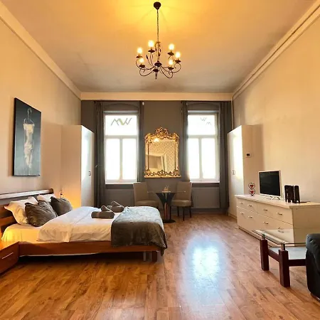 The Stag Ultracentral Oldtown