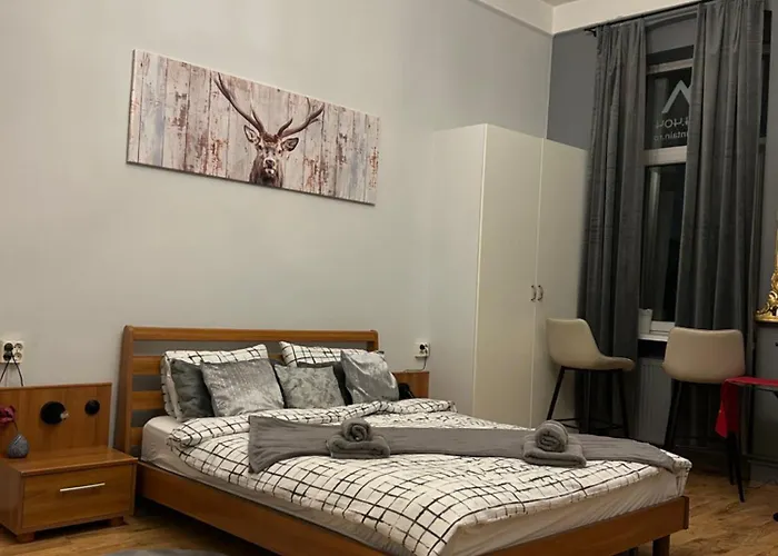 The Stag Ultracentral Oldtown Apartment *
